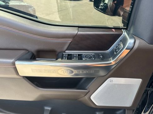 Used 2025 Ford F250 King Ranch AWD/4WD image 11