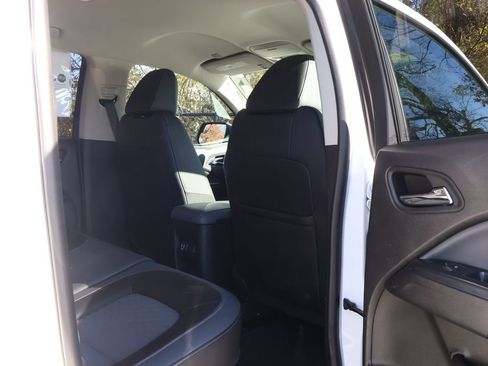 Used 2021 Chevrolet Colorado Z71 image 48