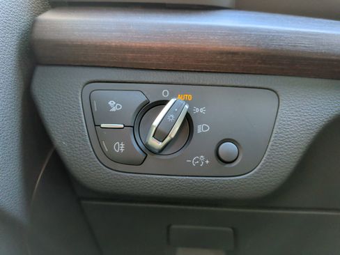 Used 2024 Audi Q5 2.0T Premium Plus image 37