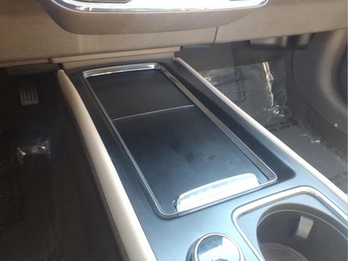 Used 2023 Lincoln Corsair AWD w/ Equipment Group 101A image 18