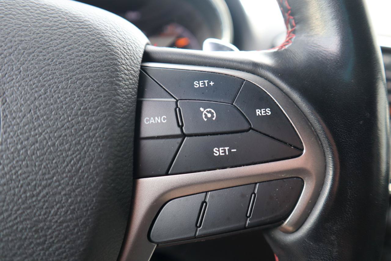 Used 2021 Jeep Grand Cherokee Trailhawk w/ Trailhawk Luxury Group AWD/4WD image 72
