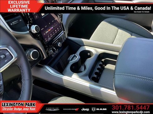 New 2026 RAM 1500 Big Horn AWD/4WD image 8