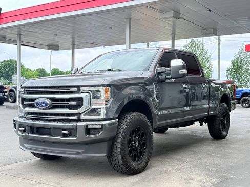 Used 2020 Ford F250 Platinum w/ FX4 Off-Road Package AWD/4WD image 6