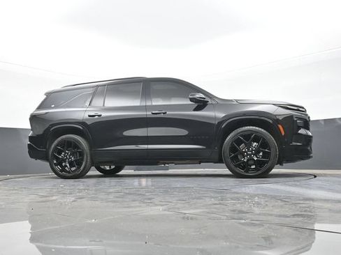Used 2024 Chevrolet Traverse RS w/ LPO, Floor Liner Package AWD/4WD image 56