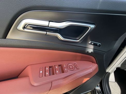 Used 2026 Kia Sportage SX image 23