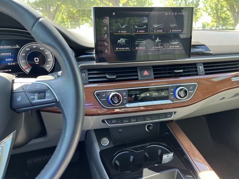 Used 2021 Audi A4 2.0T Premium Plus w/ Premium Plus Package AWD/4WD image 18