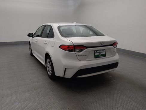 Used 2021 Toyota Corolla LE FWD image 6