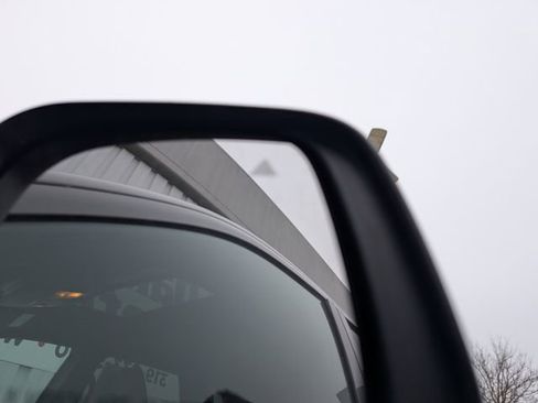 Used 2022 Dodge Durango GT image 21