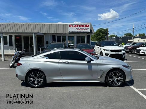 Used 2019 INFINITI Q60 3.0t Luxe w/ Essential Package AWD/4WD image 2