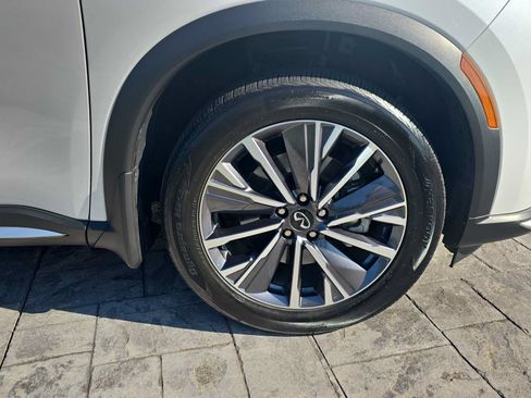 Certified 2026 INFINITI QX60 Luxe w/ Cargo Package FWD image 26