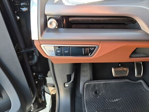 New 2026 Cadillac Vistiq Premium Luxury w/ LPO, Floor Liner Package AWD/4WD image 34
