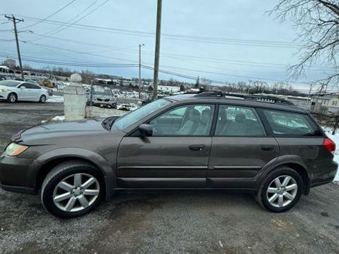 Used 2008 Subaru Outback 2.5i image 4