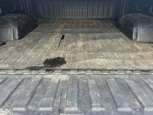 Used 2019 GMC Sierra 1500 SLT w/ SLT Premium Plus Package image 16