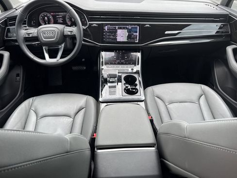 Used 2025 Audi Q7 3.0T Premium Plus w/ Premium Plus Package AWD/4WD image 23