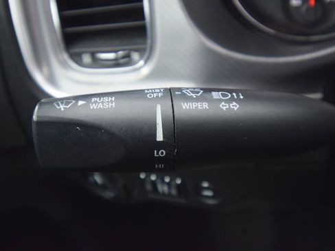 Used 2013 Dodge Charger R/T image 33