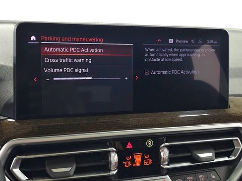 Used 2022 BMW X4 xDrive30i AWD/4WD image 26