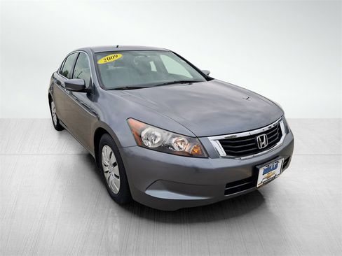 Used 2009 Honda Accord LX image 3
