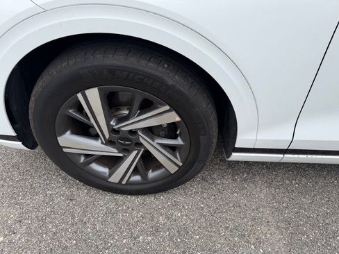 Used 2026 Genesis GV70 3.5T Sport Advanced image 9