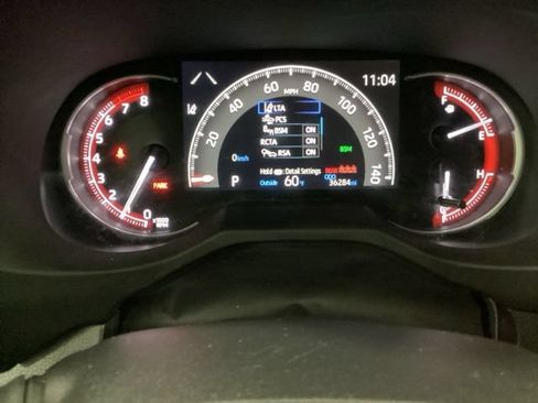 Used 2025 Toyota RAV4 XLE AWD/4WD image 8