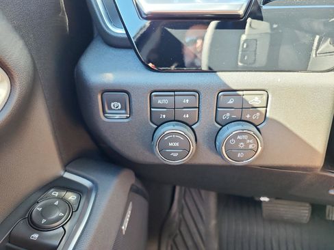 Certified 2026 Chevrolet Silverado 1500 RST w/ RST All Star Premium Package image 23