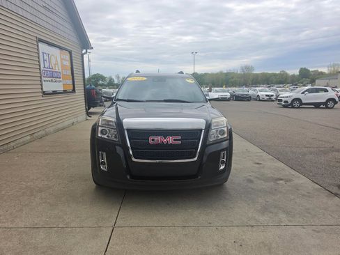 Used 2015 GMC Terrain Denali w/ LPO, Protection Package AWD/4WD image 3
