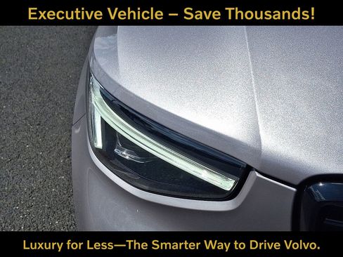 Certified 2026 Volvo XC40 B5 Plus w/ Protection Package Premier AWD/4WD image 10