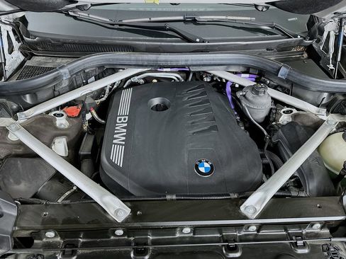 Used 2025 BMW X7 xDrive40i image 39