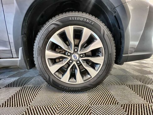 Used 2025 Subaru Outback Limited XT AWD/4WD image 19