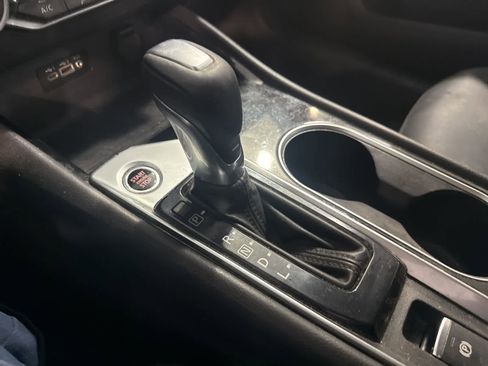 Used 2022 Nissan Altima 2.5 SV w/ SV Premium Package image 26