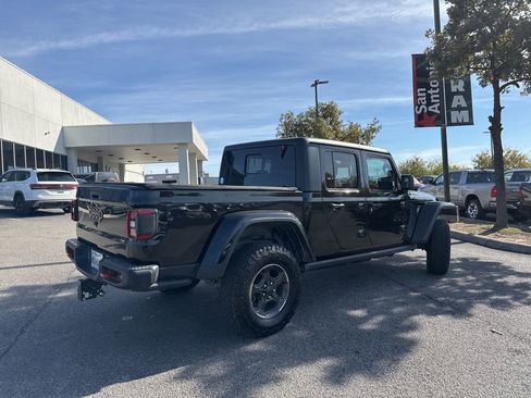 Used 2020 Jeep Gladiator Rubicon image 40