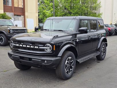 New 2026 Ford Bronco Outer Banks