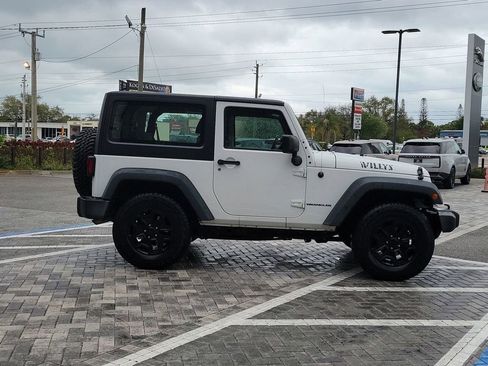 Used 2016 Jeep Wrangler Sport image 6