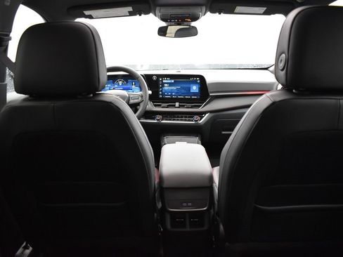 New 2026 Chevrolet Equinox RS w/ LPO, Floor Liner Package image 18