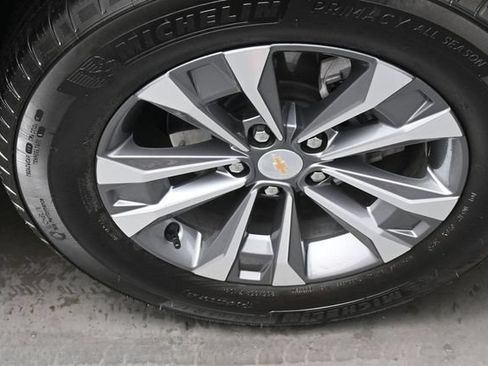 Used 2026 Chevrolet Equinox LT w/ LPO, Floor Liner Package AWD/4WD image 31