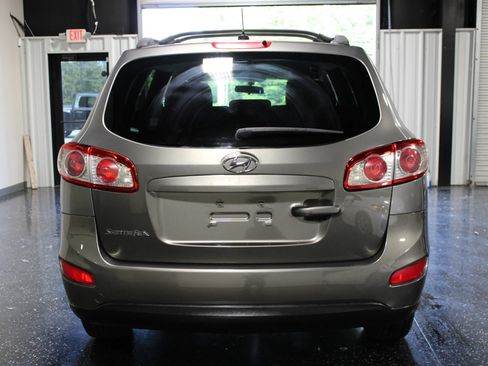 Used 2012 Hyundai Santa Fe GLS FWD image 4