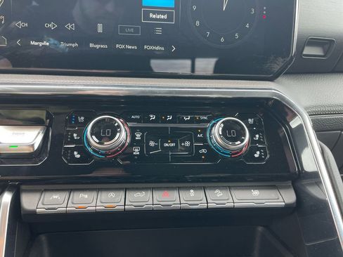 Used 2024 GMC Sierra 1500 Denali w/ Denali Reserve Package image 22