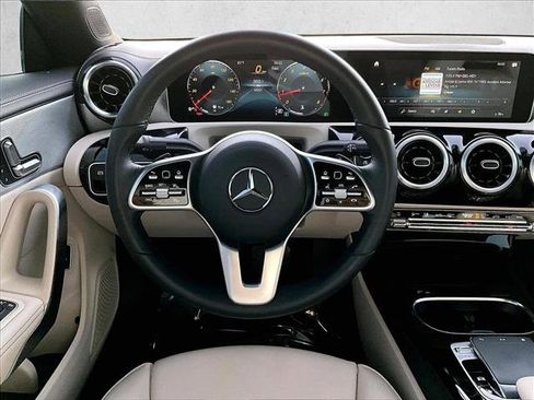 Used 2020 Mercedes-Benz CLA 250 CLA 250 image 7