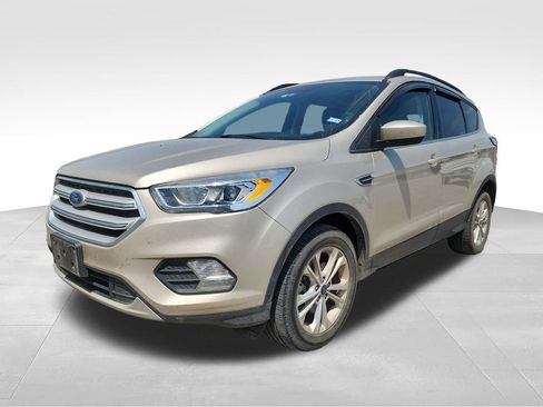 Used 2018 Ford Escape SEL AWD/4WD image 3
