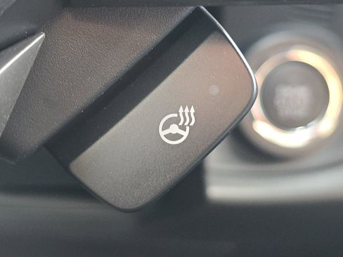 New 2025 Subaru Outback Limited image 13