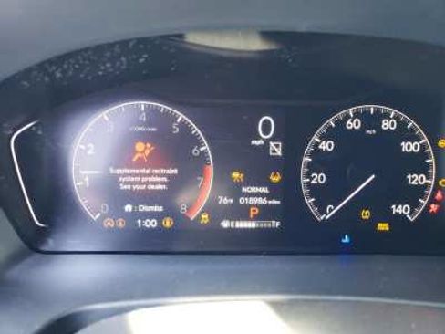 Used 2025 Honda Pilot TrailSport image 8