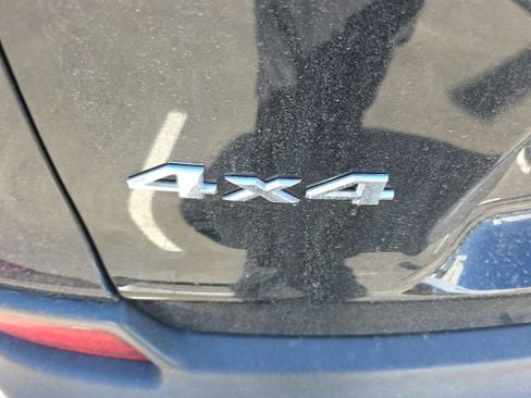 Used 2019 Jeep Cherokee Latitude Plus image 9