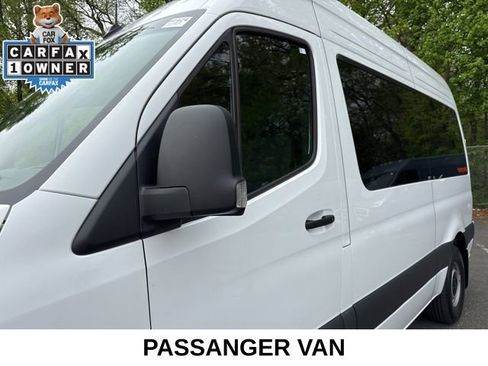 Used 2024 Mercedes-Benz Sprinter 2500 image 4