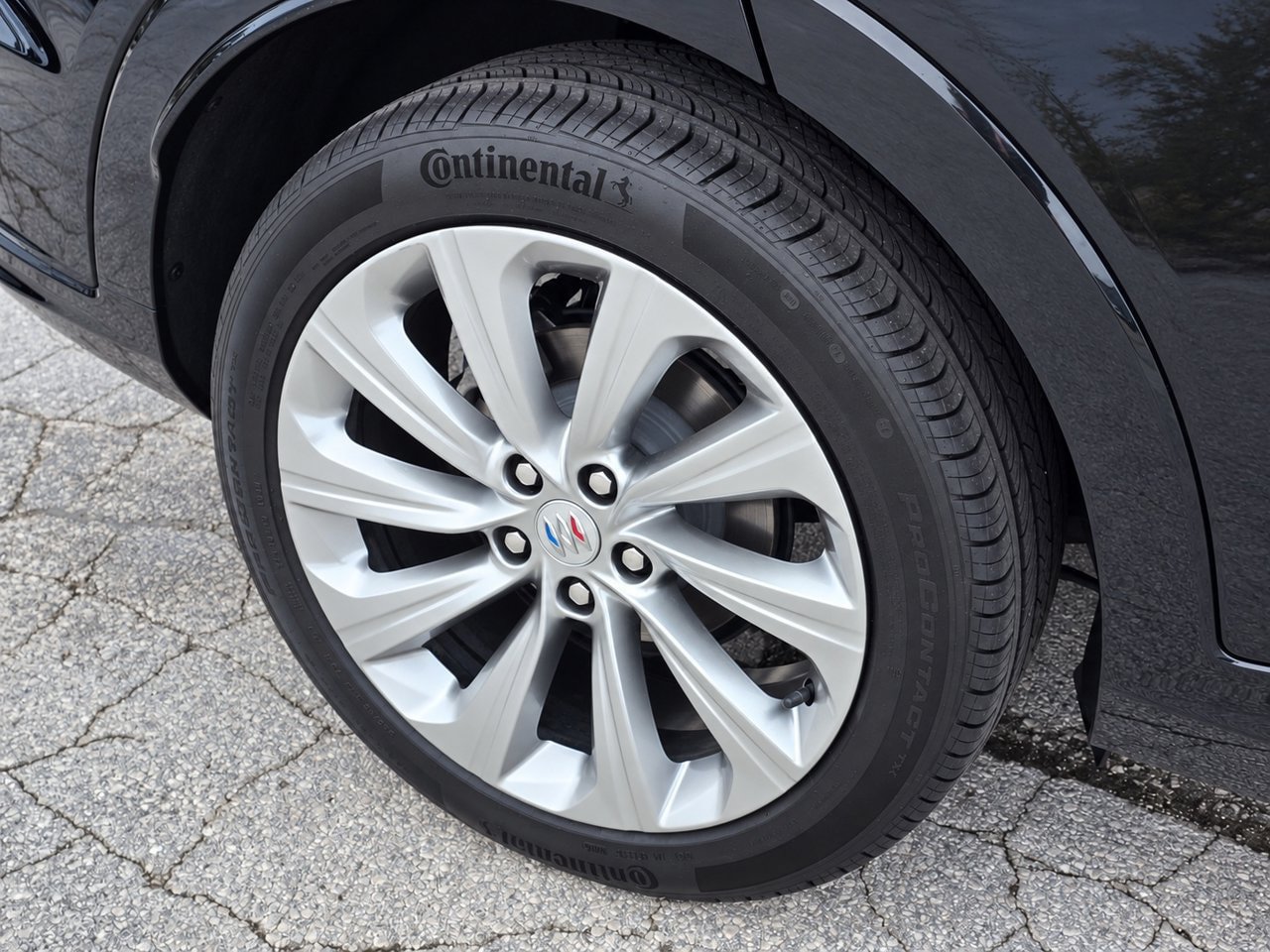 Certified 2025 Buick Envista Preferred FWD image 9