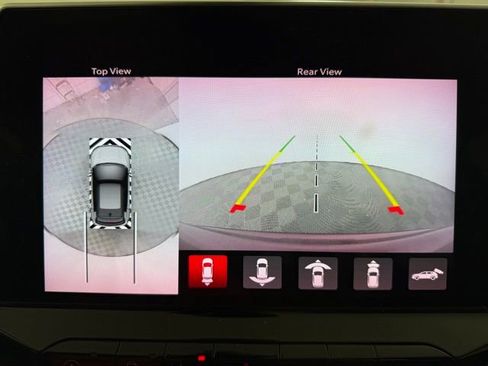 Used 2022 Jeep Compass Latitude image 25