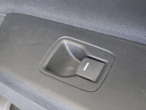 Used 2025 Honda CR-V Sport image 34