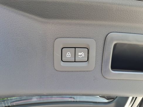 New 2025 MAZDA CX-70 Plug-In Hybrid w/ Premium Plus image 6