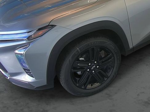 New 2026 Chevrolet Trax ACTIV FWD image 7