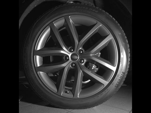 Used 2023 Land Rover Range Rover Sport SE Dynamic image 9