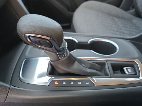 Used 2024 Chevrolet Equinox LT w/ LPO, Floor Liner Package FWD image 21