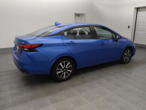 Used 2021 Nissan Versa SV FWD image 10